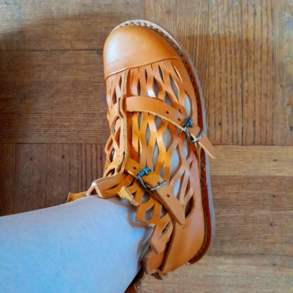 Trippen Women Size EU 37 Orange US 6.5 Leather Shoes. FITS MORE LIKE 8.5 - Picture 10 of 14